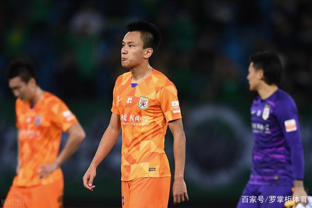 姚明父母现场助阵 苏州肯帝亚赢下关键卡位战