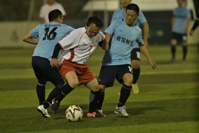 意甲-弗拉泰西双响劳塔罗破门 国米3-0恩波利